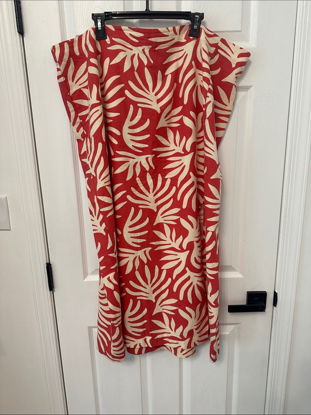 Red/Orangw and Cream Printed Shift Dress-never worn
